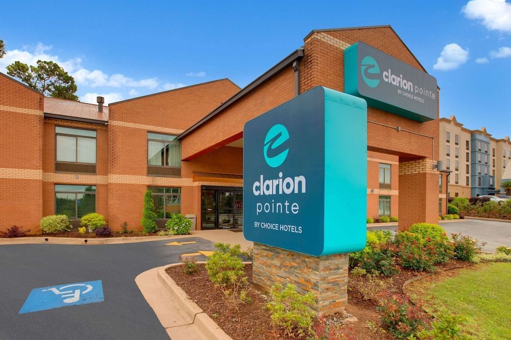 Clarion Pointe Atlanta Airport College Park 1