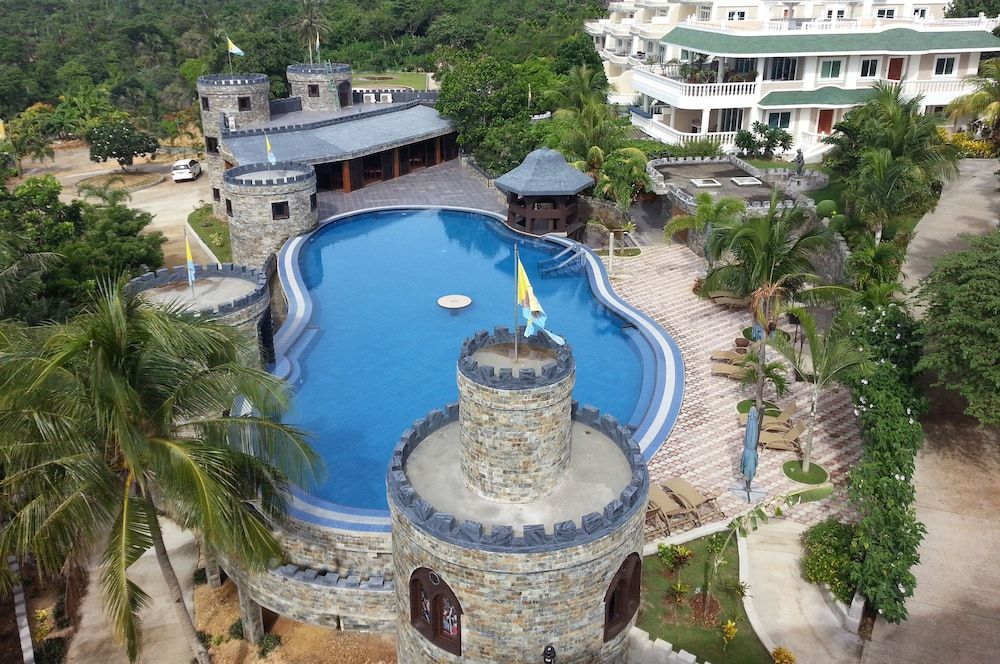 Lingganay Boracay Hotel Resort 1