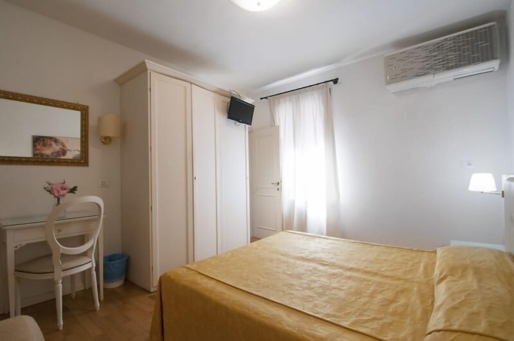 Albergo ai Tolentini 1