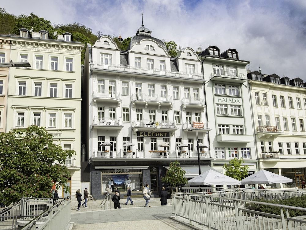 EA Hotel Elefant 1