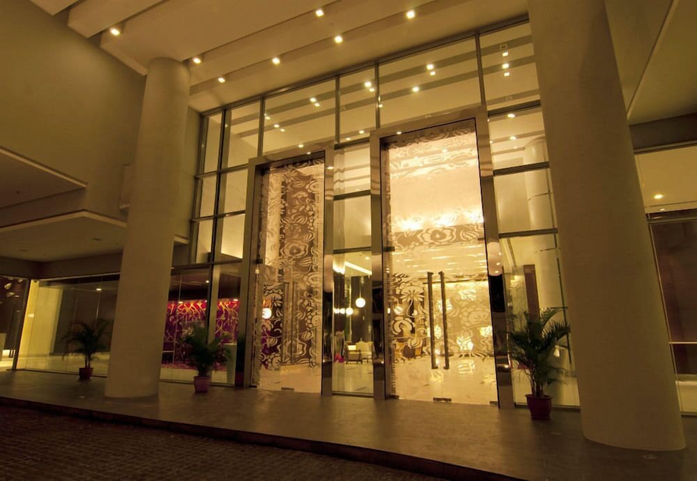 Urban Suites @ Swiss Garden Residence 2
