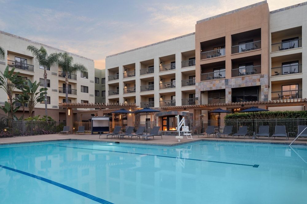 Courtyard by Marriott San Diego Central 1