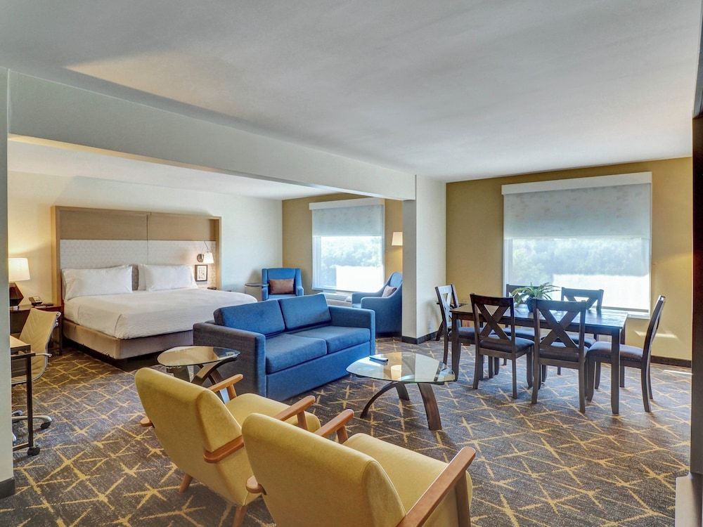 Holiday Inn PISCATAWAY - SOMERSET by IHG 1