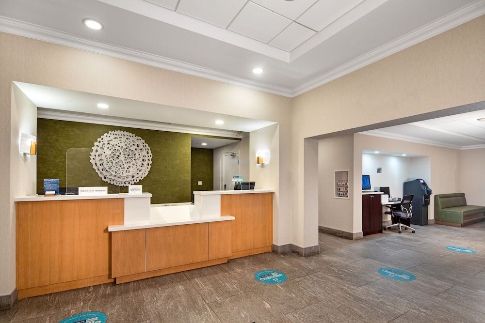 Fairfield Inn by Marriott Toronto Oakville 1