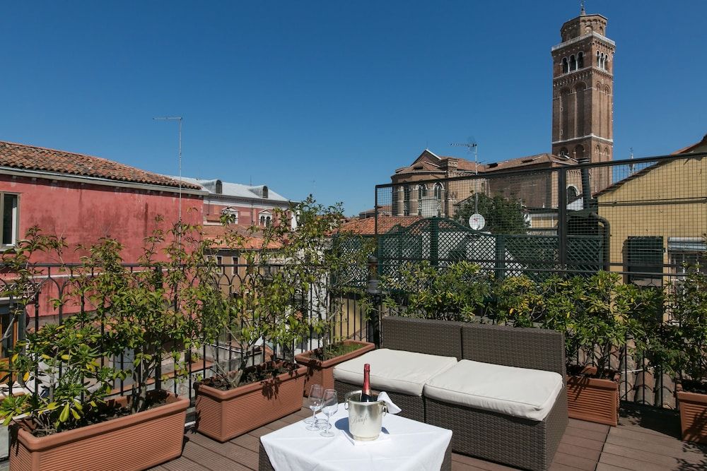 Pantalon Hotel 1