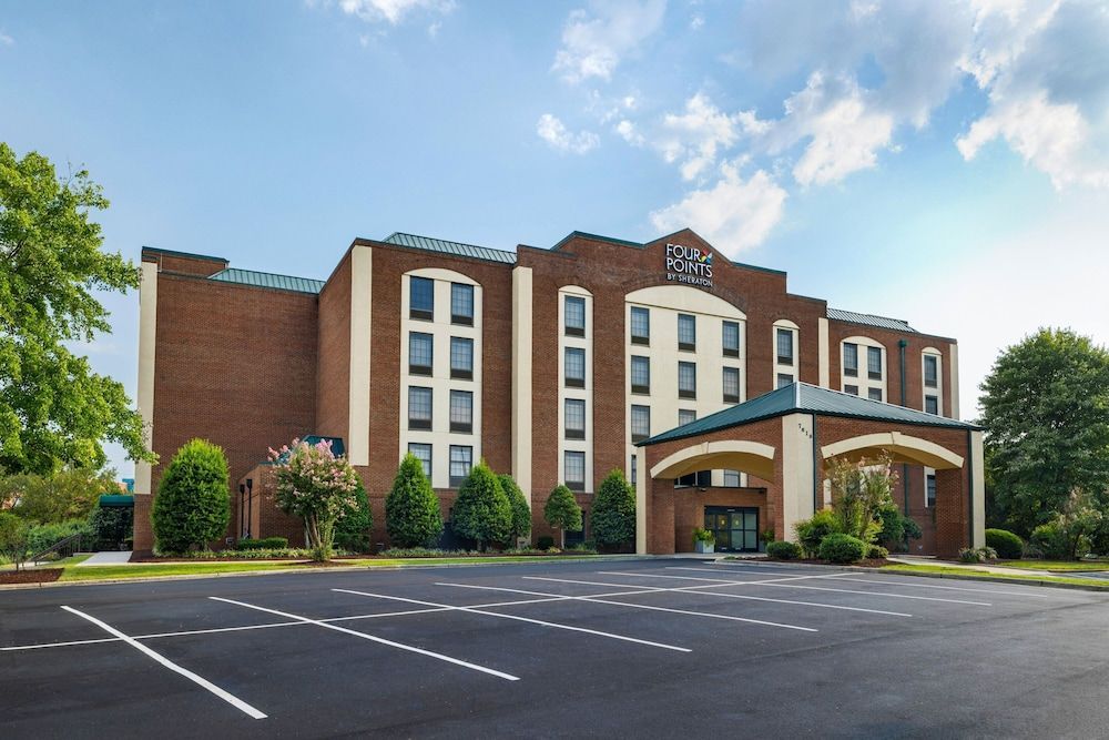 Four Points by Sheraton Greensboro Airport 1