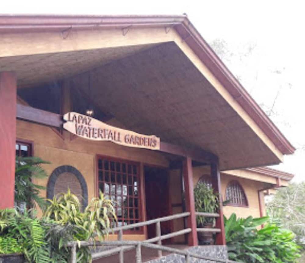 Peace Lodge 2