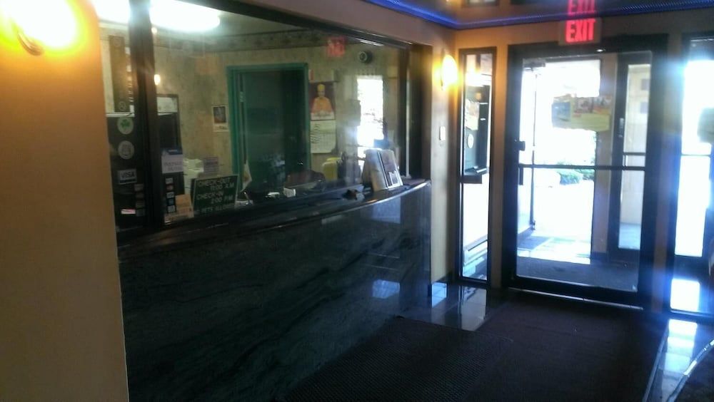 Quality Inn 2