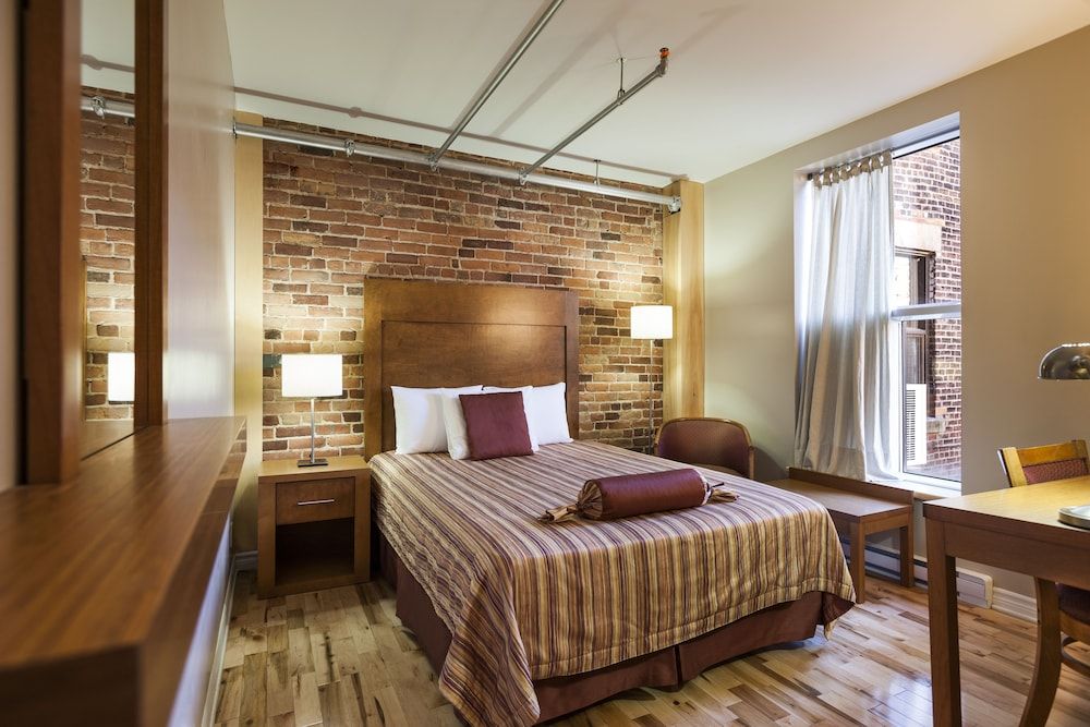 Hotel Quartier des Spectacles 1