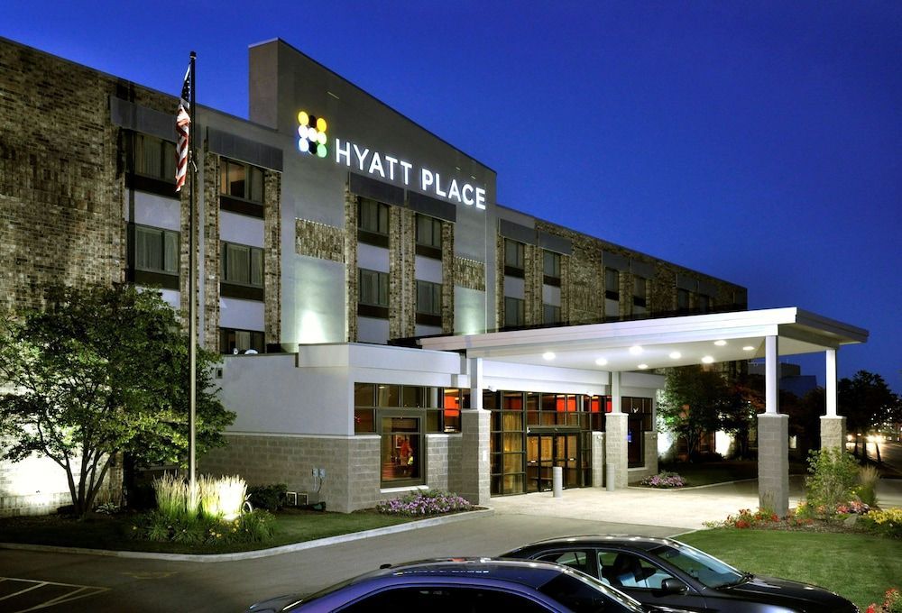 Hyatt Place Milwaukee Airport 1
