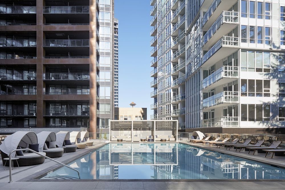 Level Seattle Downtown - South Lake Union 1
