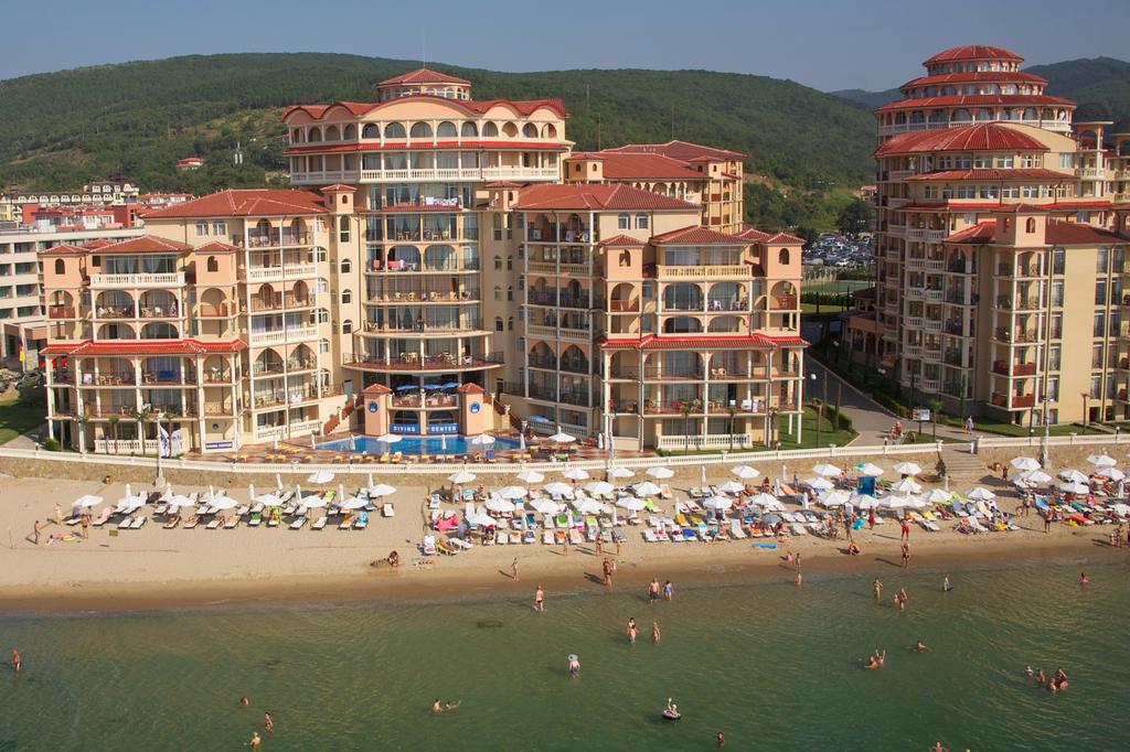 HOTEL ATRIUM BEACH 1