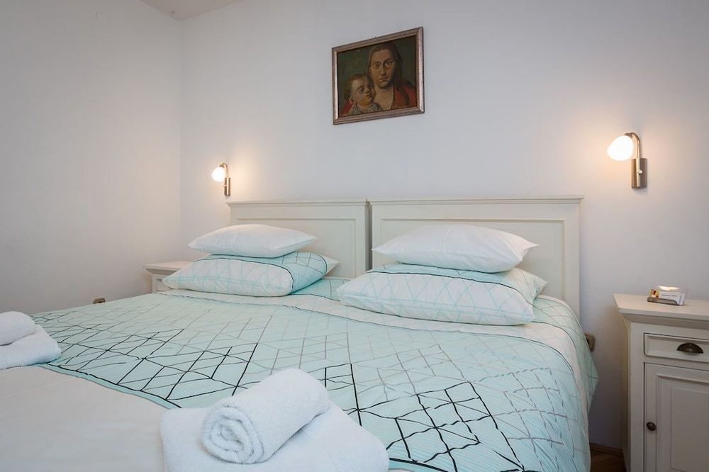 Apartments Sunce 2