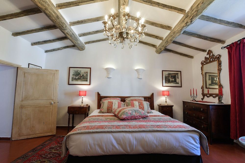 Le Hameau 2