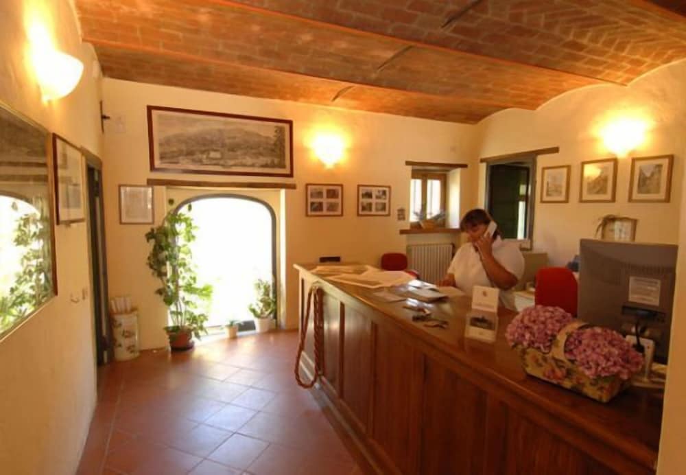 Castello Di Gargonza 2