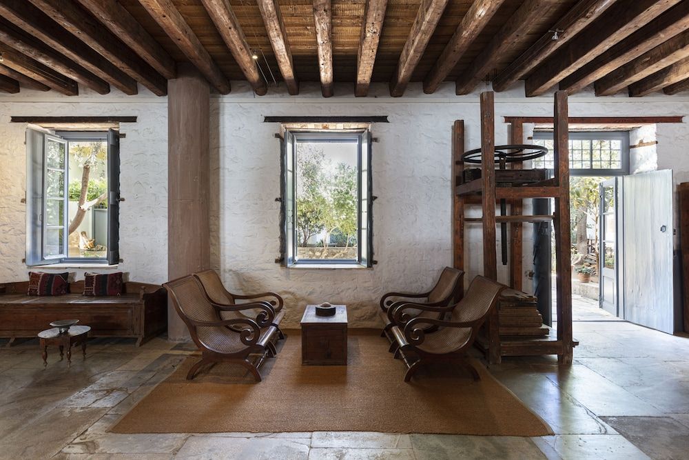 Bratsera Boutique Hotel 2