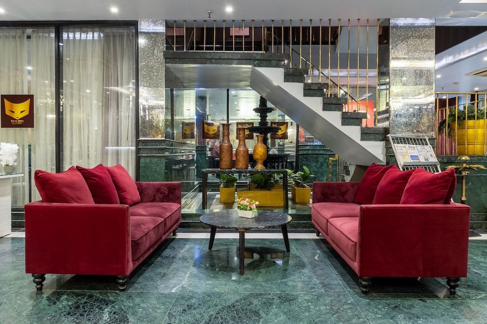 Foxoso Hotel Delhi Airport 2