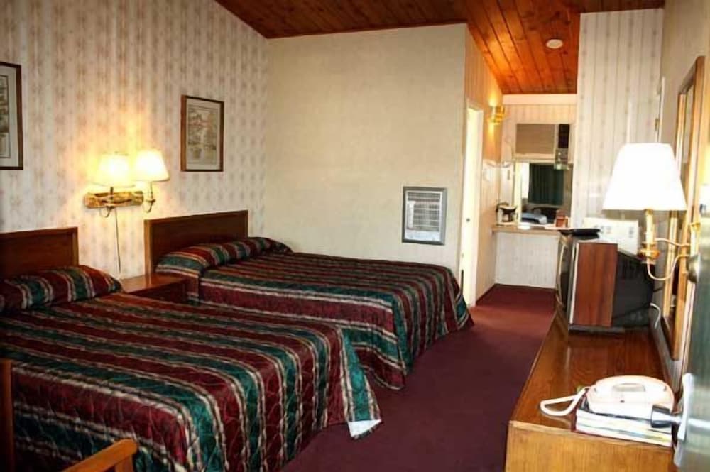 Travelodge by Wyndham Ukiah 2
