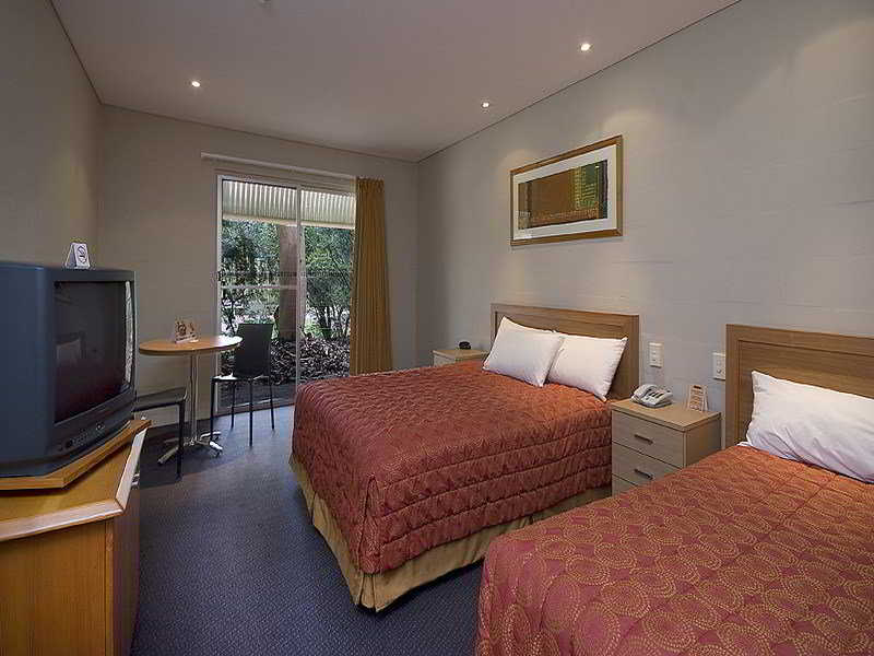Outback Hotel 1