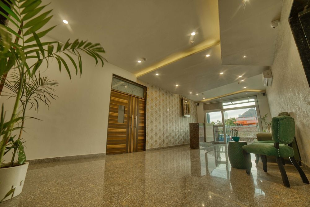 Hotel Paramount Udaipur 2