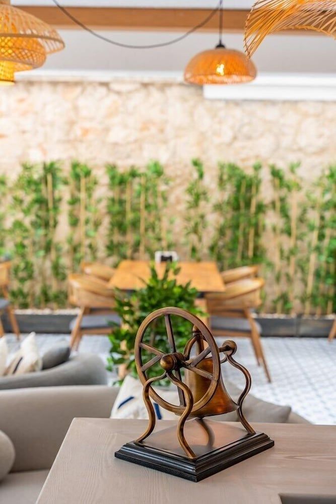 Lupia Suites 2