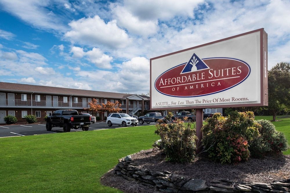 Affordable Suites Graham 1