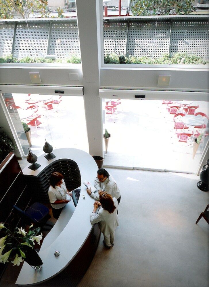 Hotel President 2
