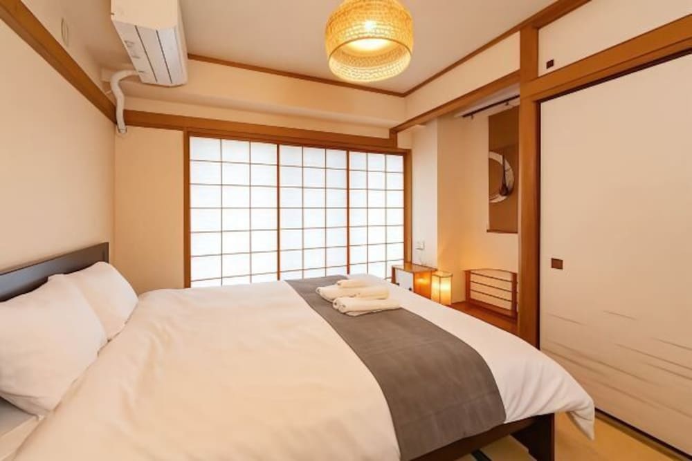 SkyTree View - CoCoHouse Asakusa 1