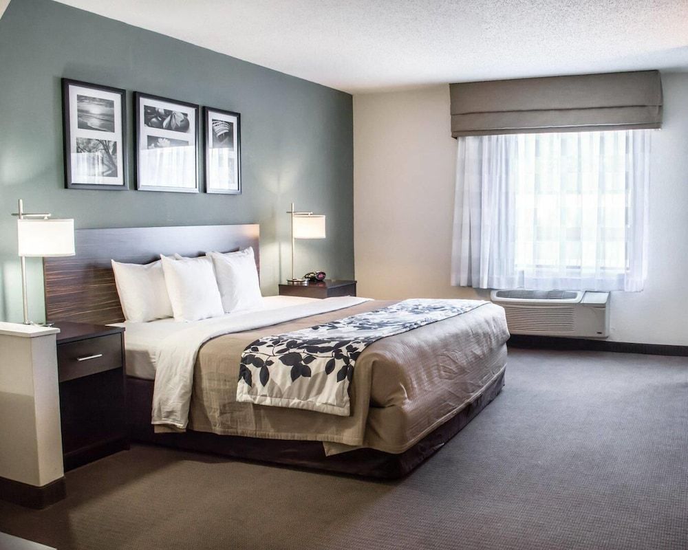 Sleep Inn & Suites Monticello 1
