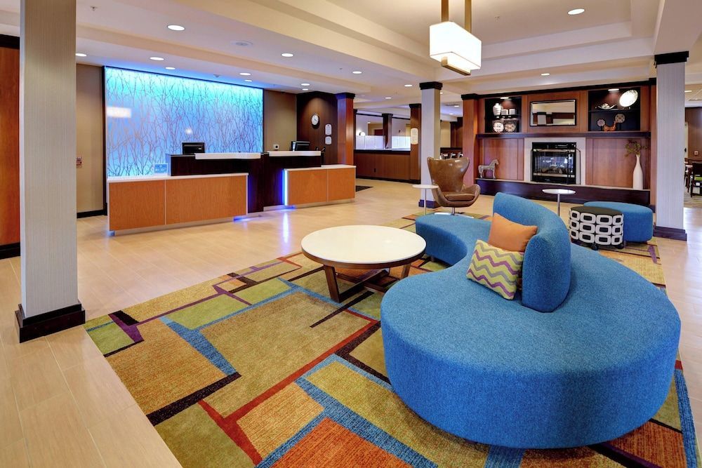 Fairfield Inn & Suites by Marriott Wausau 1