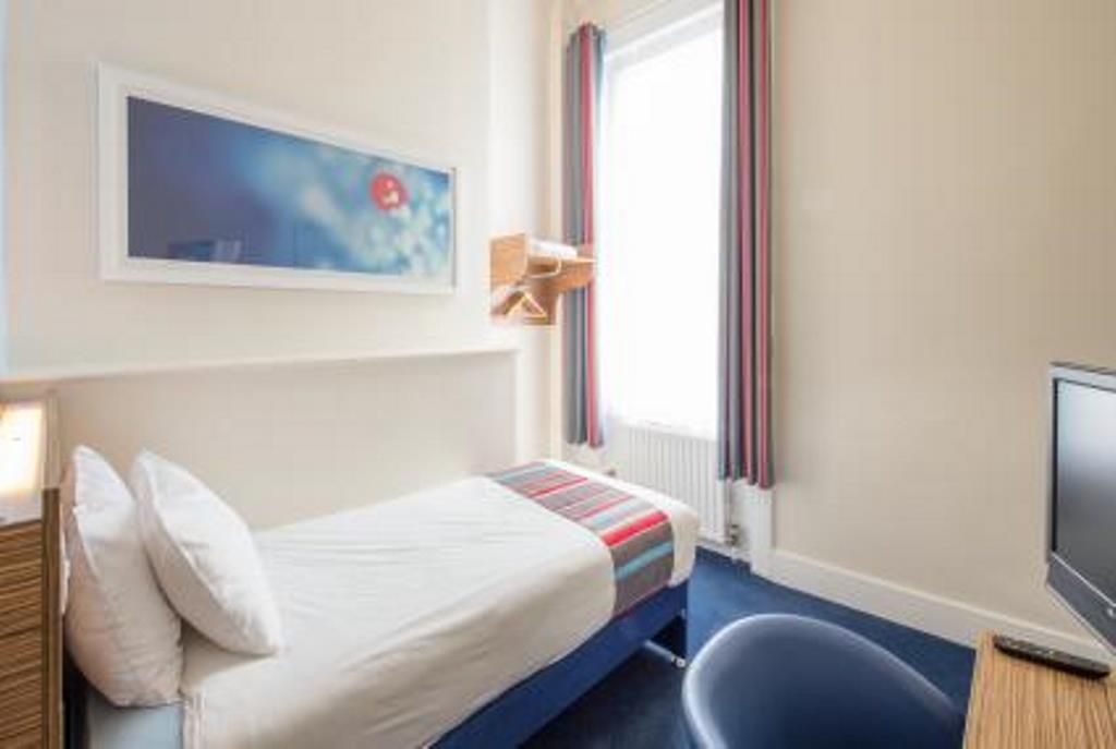 Travelodge Tunbridge Wells 1