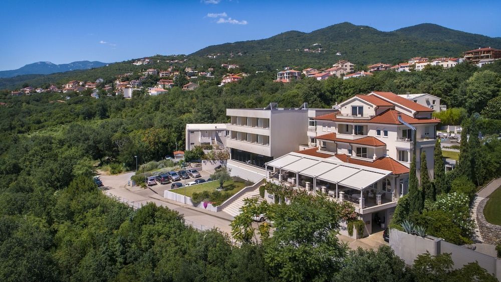 Hotel Villa Kapetanovic 1