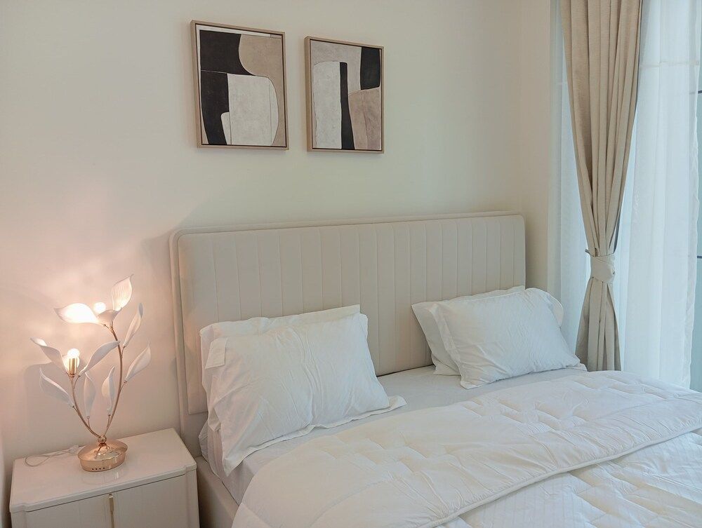 1BR with Creek View in Jaddaf by Bespoke 2