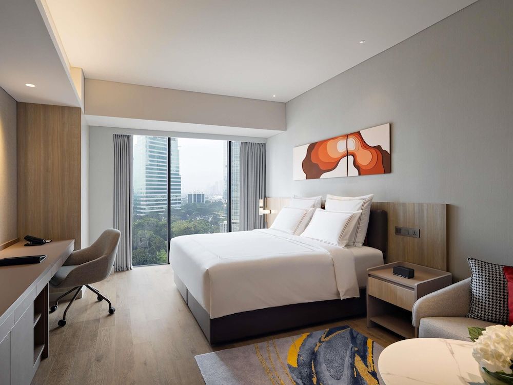 Swissôtel Living Jakarta Mega Kuningan 1