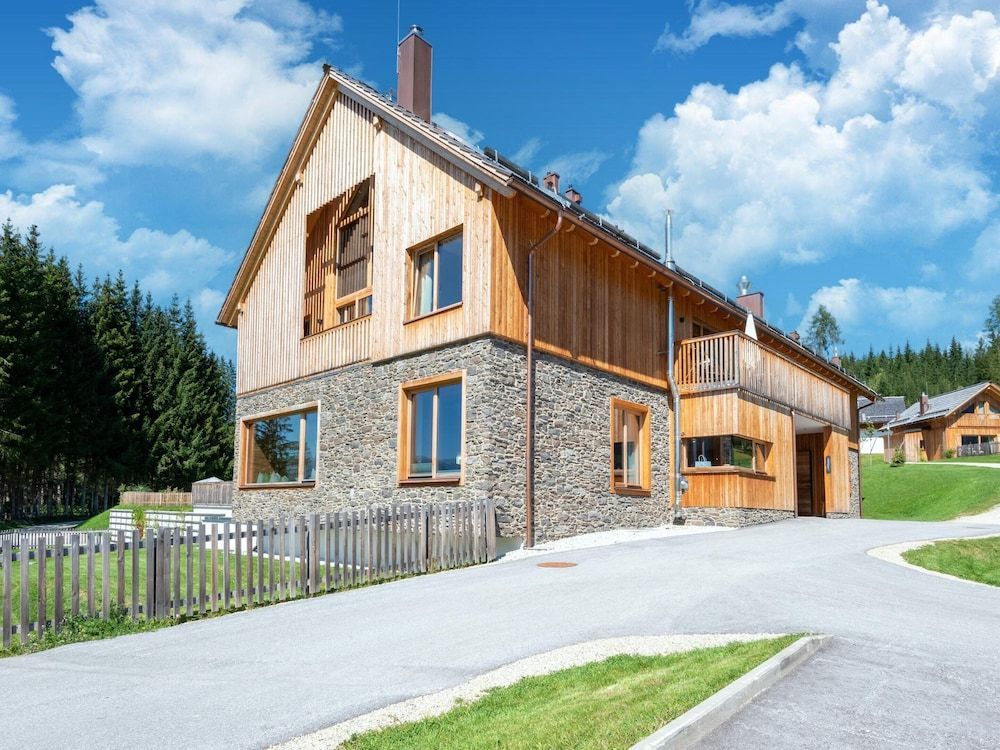 Appealing Chalet in Wolting With Sauna 1