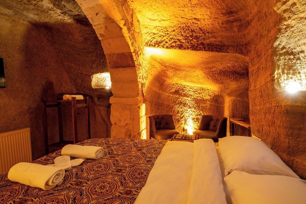 Snora Cave Hotel 1