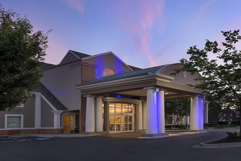 Holiday Inn Express & Suites ANNAPOLIS by IHG 1