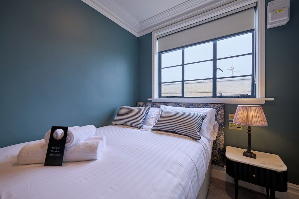 The Hanbury Townhouse 2