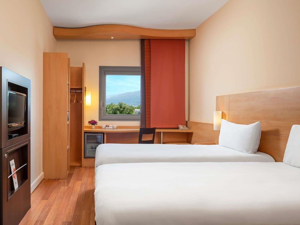 Ibis Bursa 2