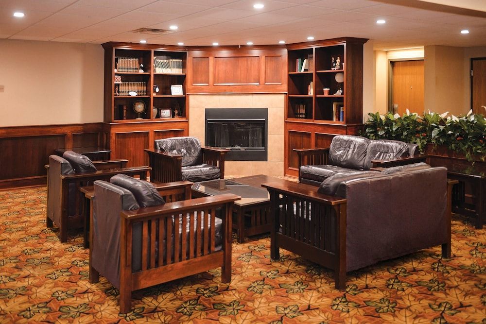 Quality Inn & Suites Ames Conference Center Near ISU Campus 2
