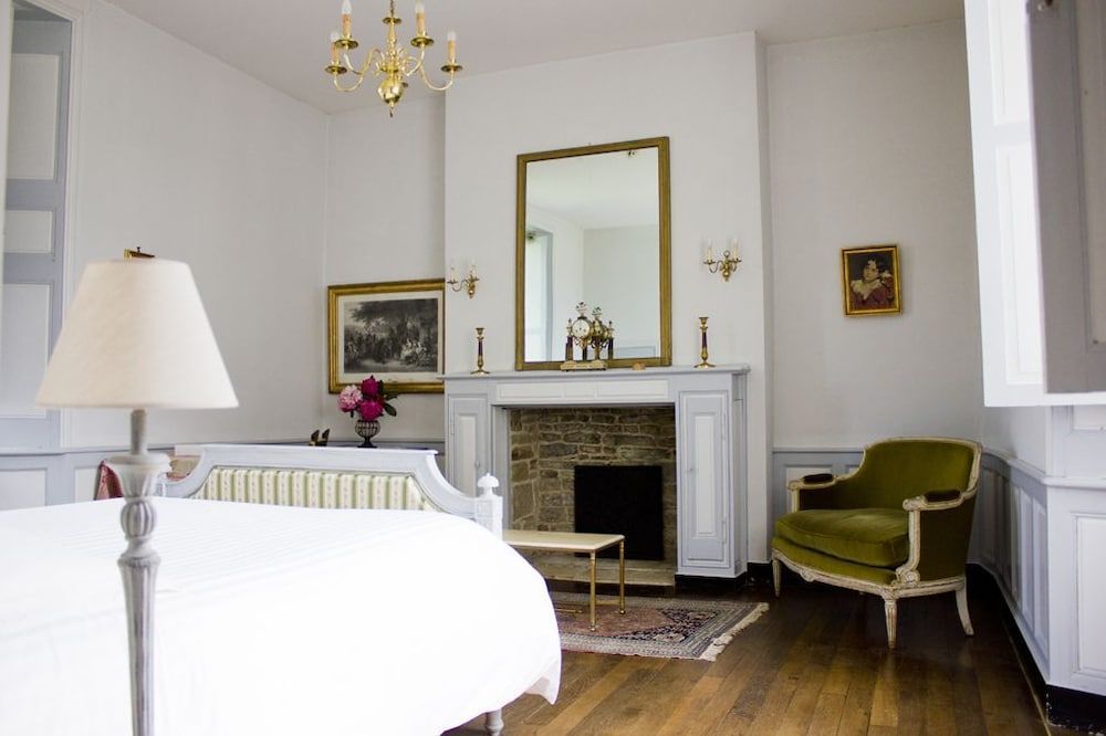 Le Logis d'Equilly 1