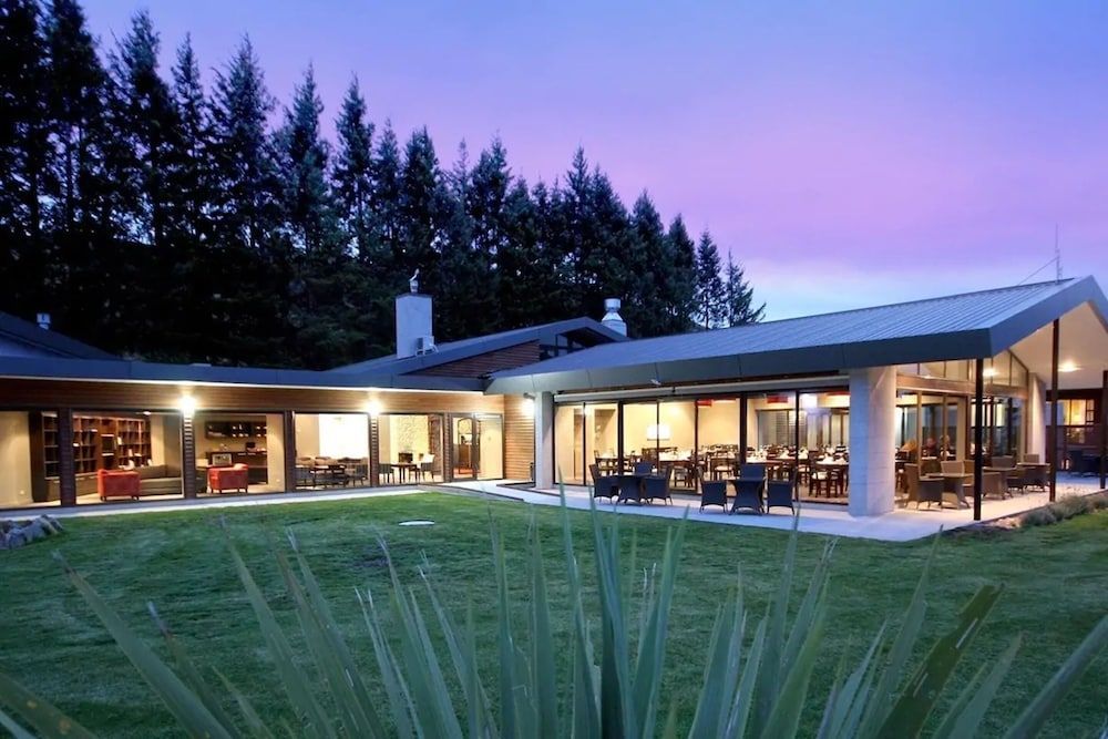 Braemar Lodge And Spa 1