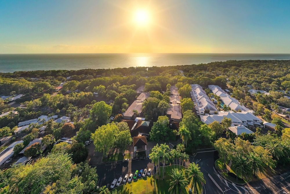 Ramada Resort by Wyndham Port Douglas 1