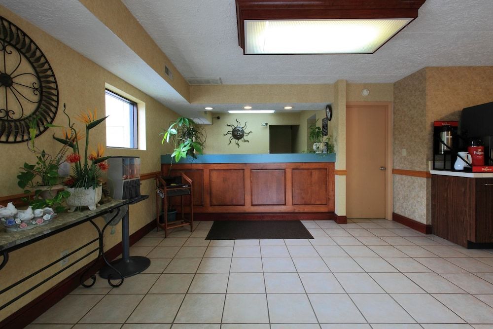Americas Best Value Inn North Capital 2