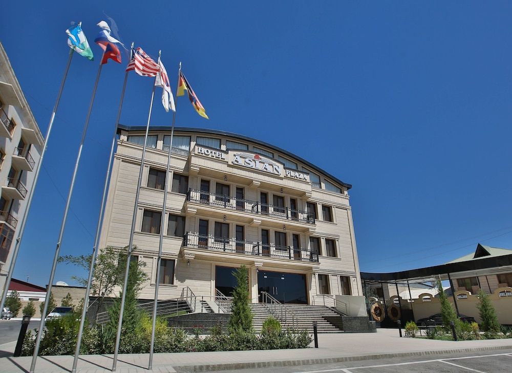 Asian Plaza 1