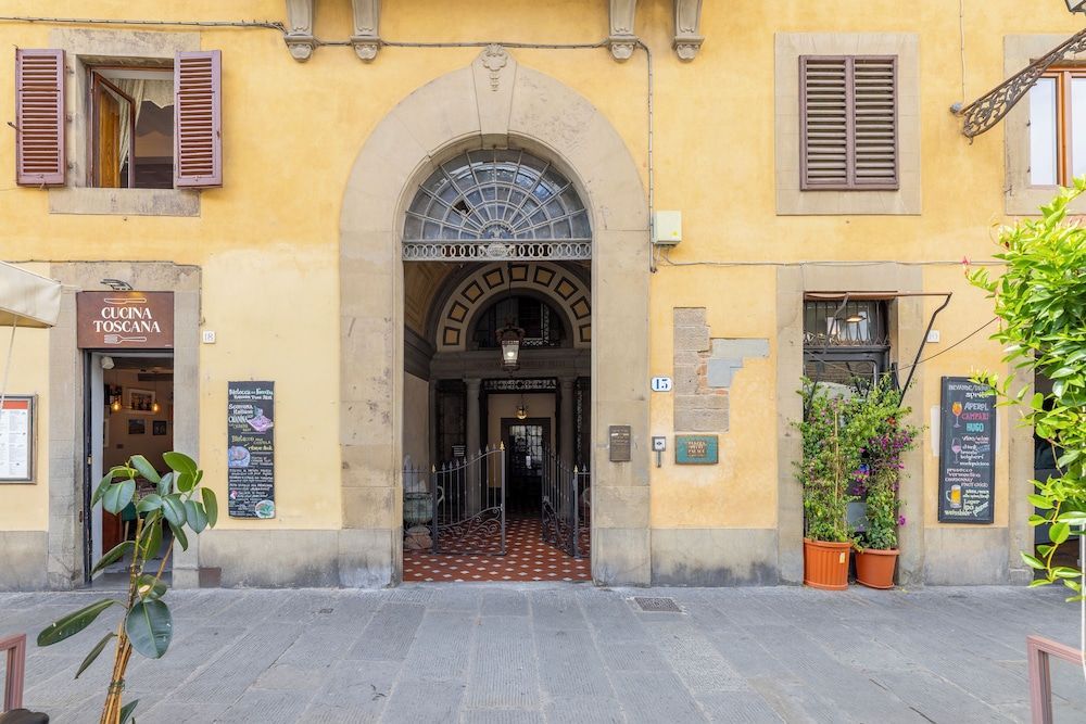 Pitti Suite 13 residenza d'epoca 1
