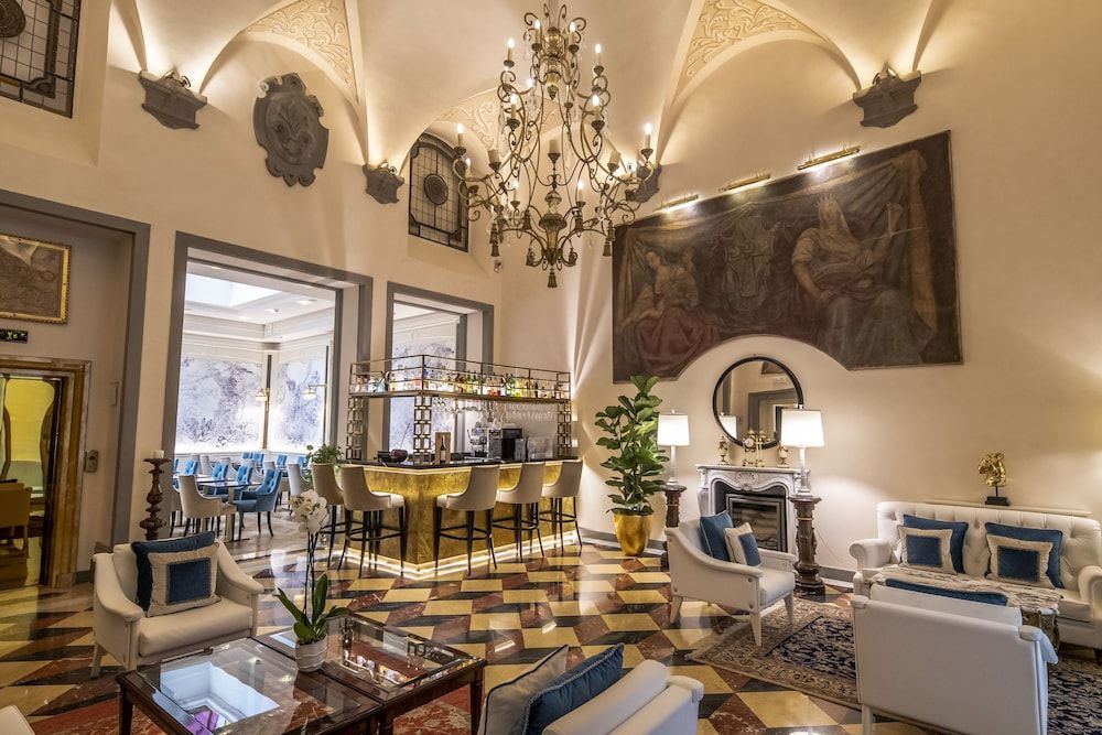 Golden Tower Hotel & Spa 1