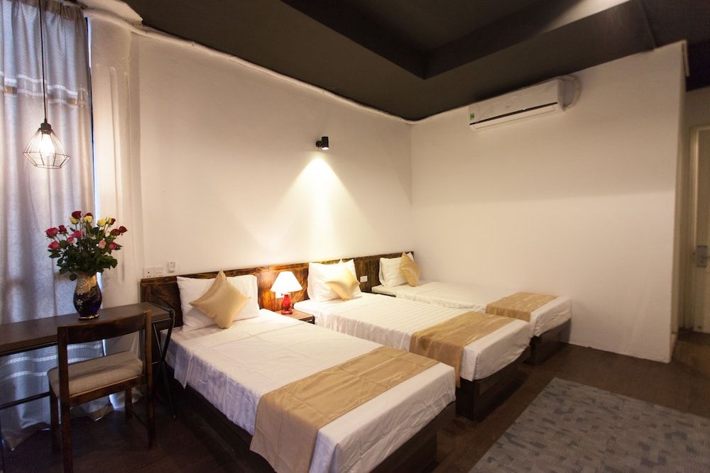 Luxury Backpakers Hotel 1