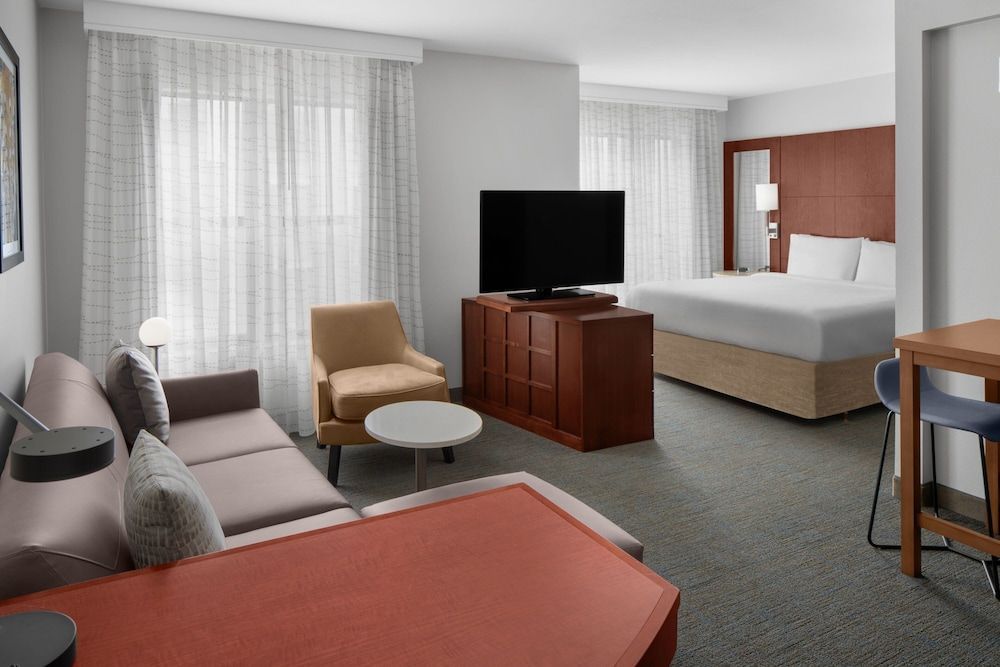 Residence Inn Los Angeles Burbank/Downtown 1