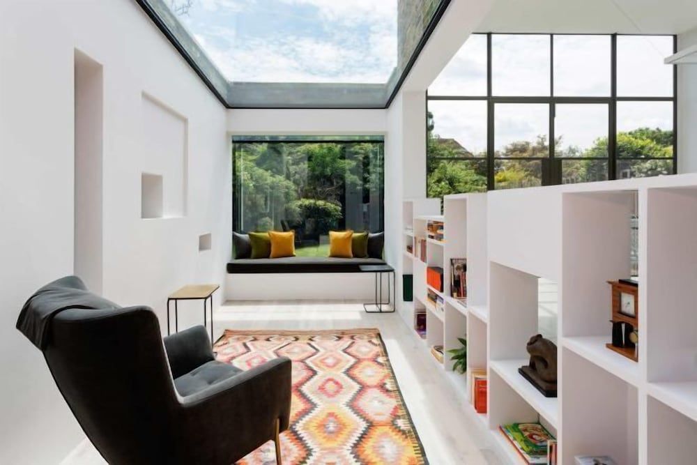 Quartz House 1